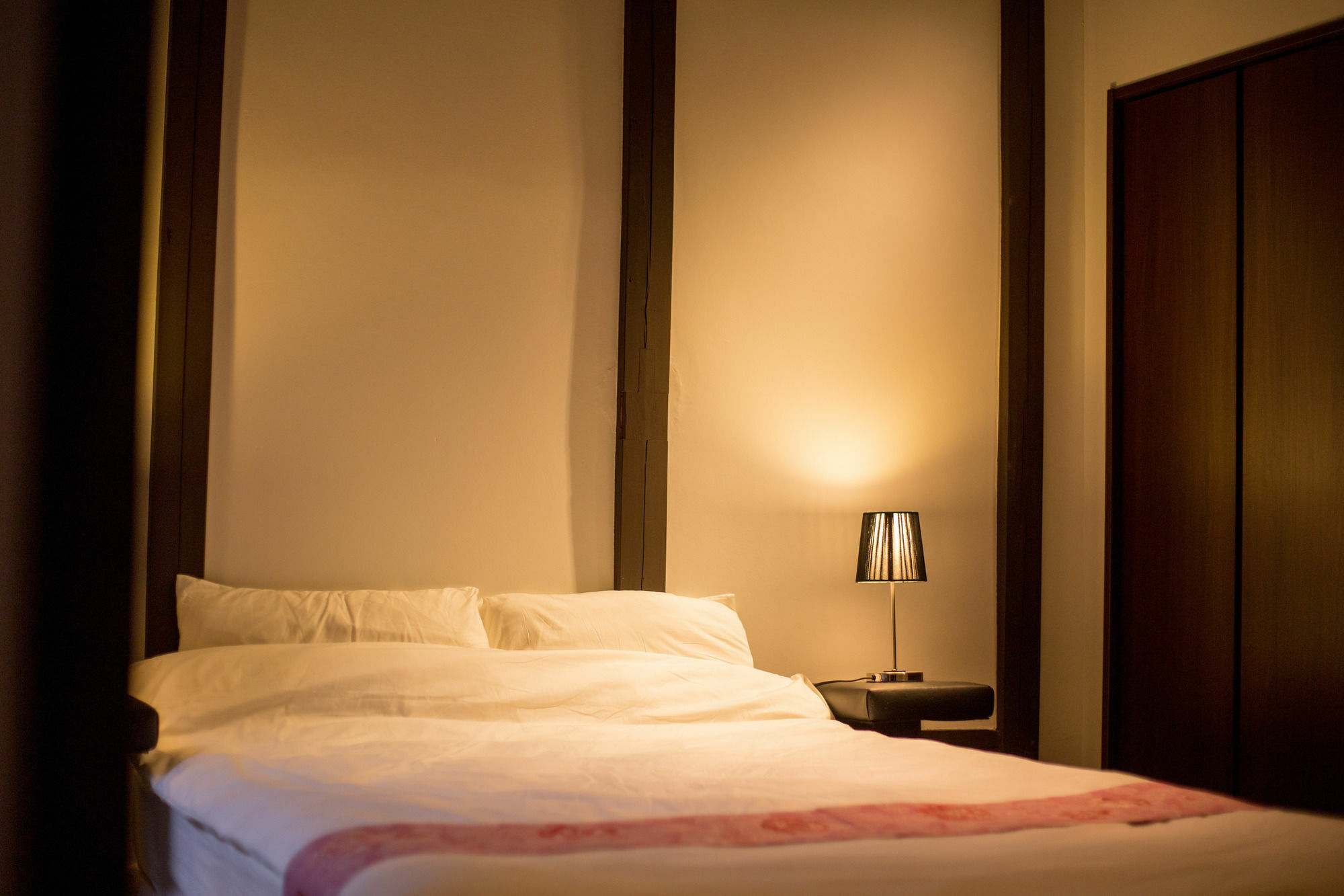 Le Machiya Rokkaku Suite Quioto Exterior foto