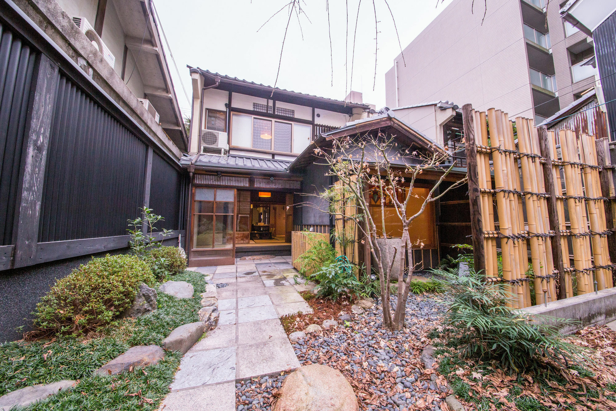 Le Machiya Rokkaku Suite Quioto Exterior foto